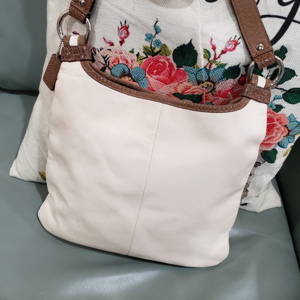 COACH CROSSBODY - Picture 2 of 16